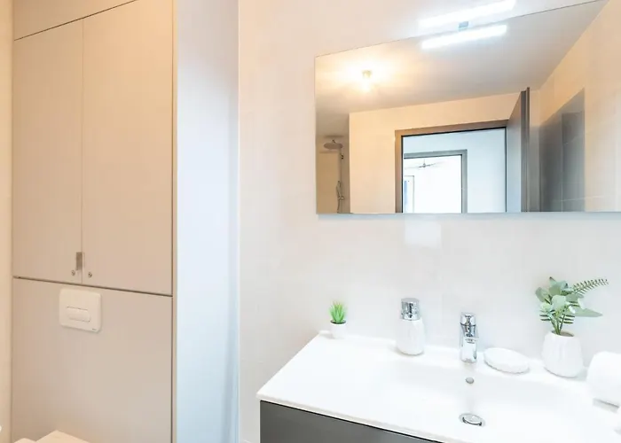 Stanatura-5 By Interhome Lägenhet *